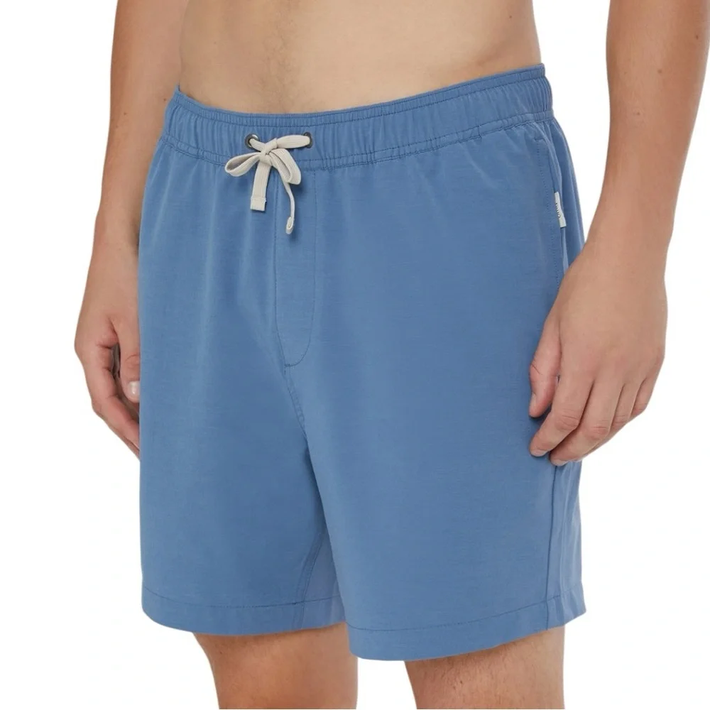 Onia Men’s Land to Water Short 6” in Light Blue Size S/P Excellent Condition